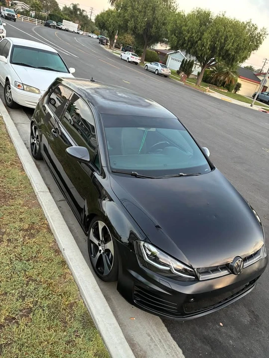2015 Volkswagen GTI Mk7 - Image 4 of 9