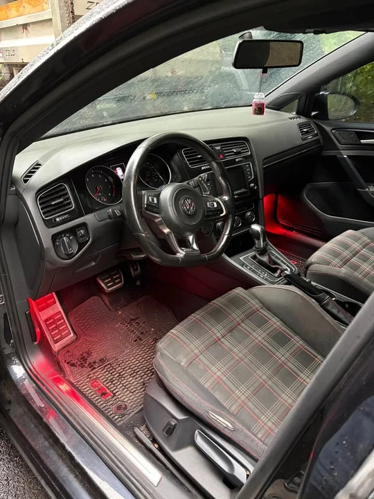 2015 Volkswagen GTI Mk7 - Image 6 of 7