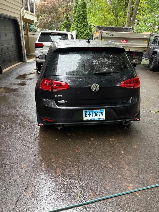 2015 Volkswagen GTI Mk7 - Image 2 of 7
