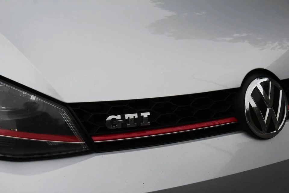 2015 Volkswagen GTI Mk7 - Image 16 of 17