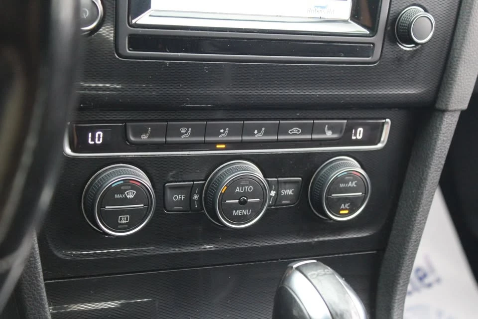 2015 Volkswagen GTI Mk7 - Image 14 of 17