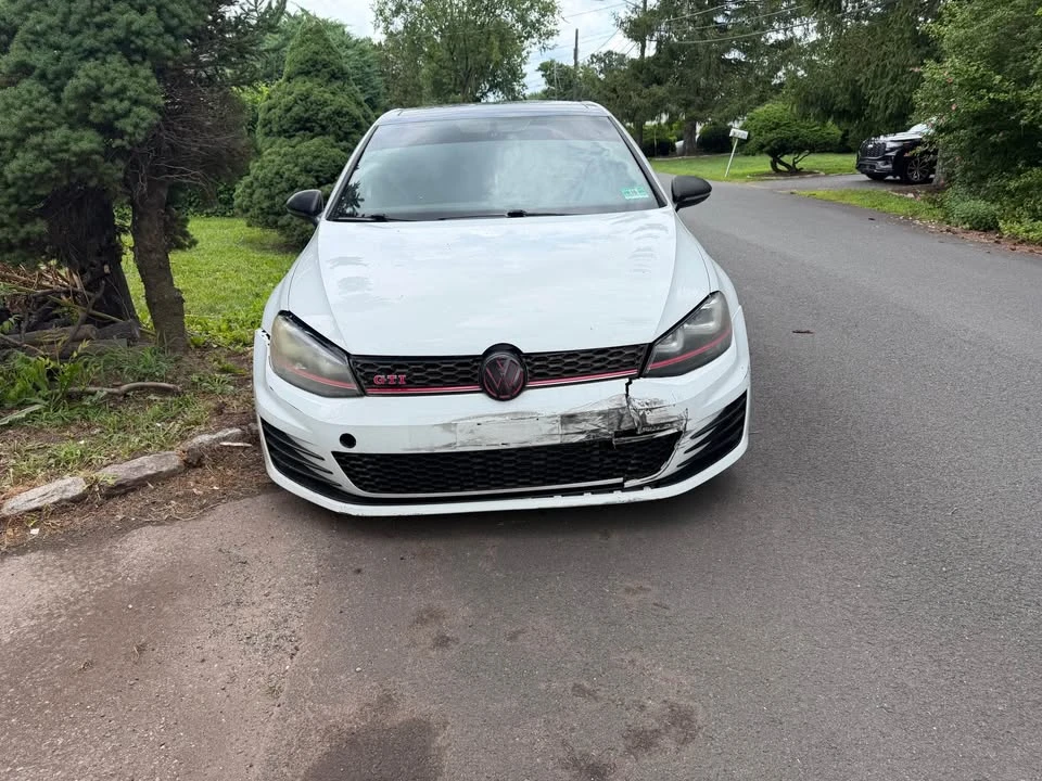 2015 Volkswagen GTI Mk7 - Image 2 of 4