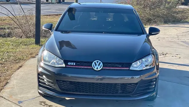 2015 Volkswagen Golf GTI S Hatchback Sedan 4D
