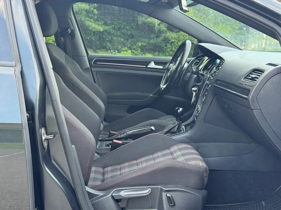 2015 Volkswagen GTI Mk7 - Image 12 of 17