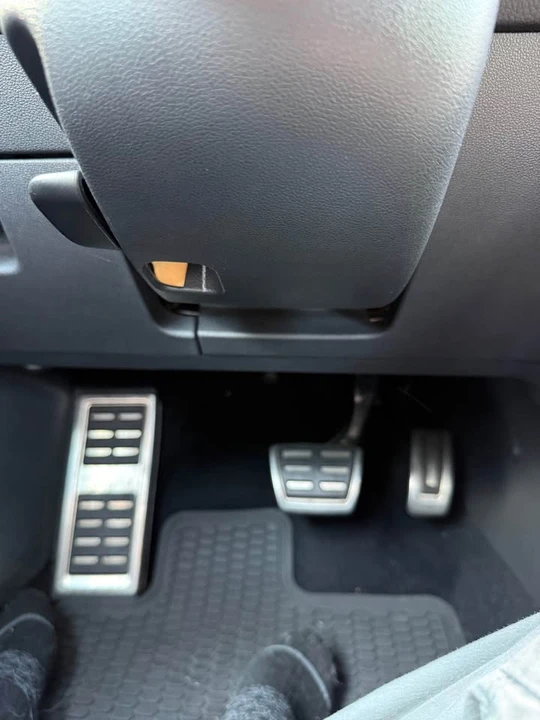 2015 Volkswagen GTI Mk7 - Image 9 of 10