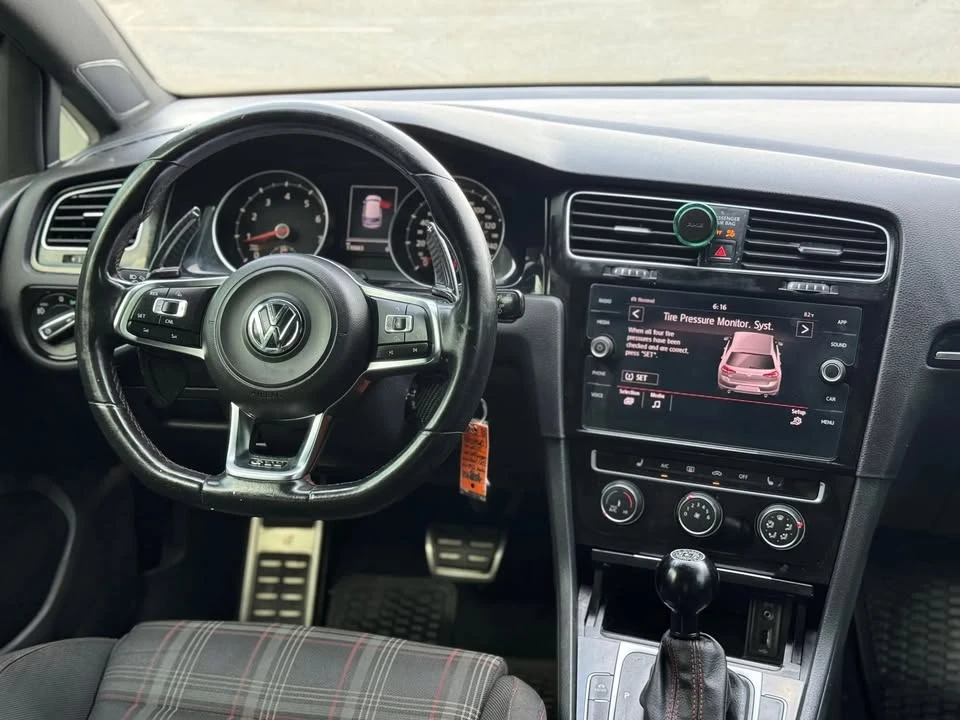 2015 Volkswagen GTI Mk7 - Image 15 of 17