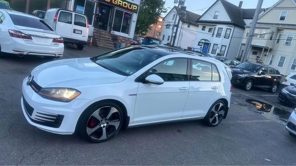 2015 Volkswagen GTI Mk7 - Image 4 of 15