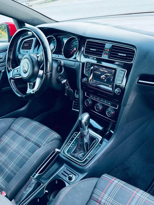2015 Volkswagen GTI Mk7 - Image 10 of 18