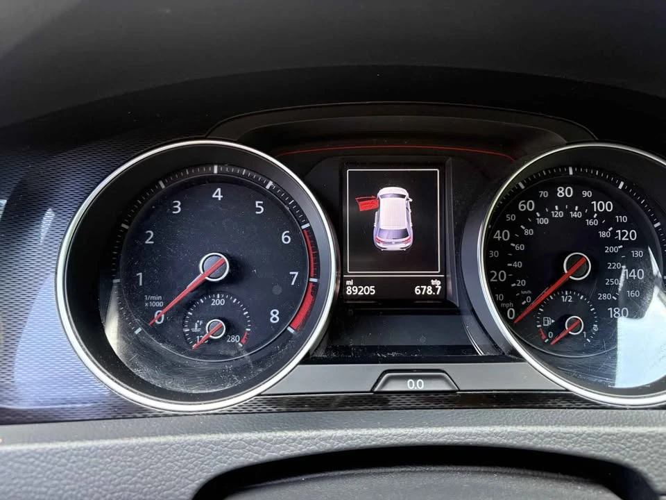 2015 Volkswagen GTI Mk7 - Image 6 of 6