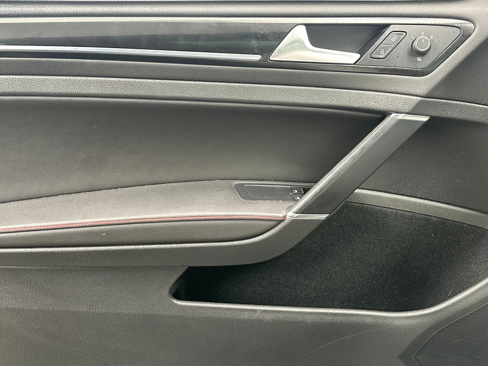 2015 Volkswagen GTI Mk7 - Image 20 of 31