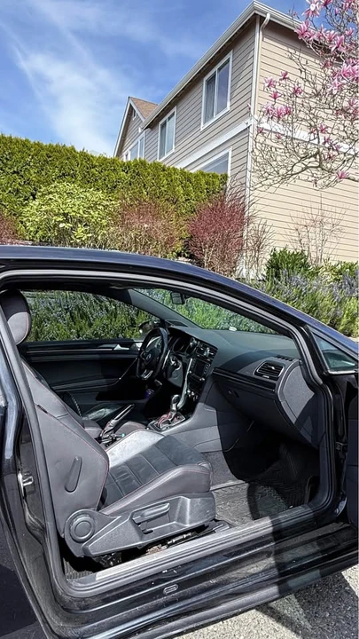 2015 Volkswagen GTI Mk7 - Image 8 of 8