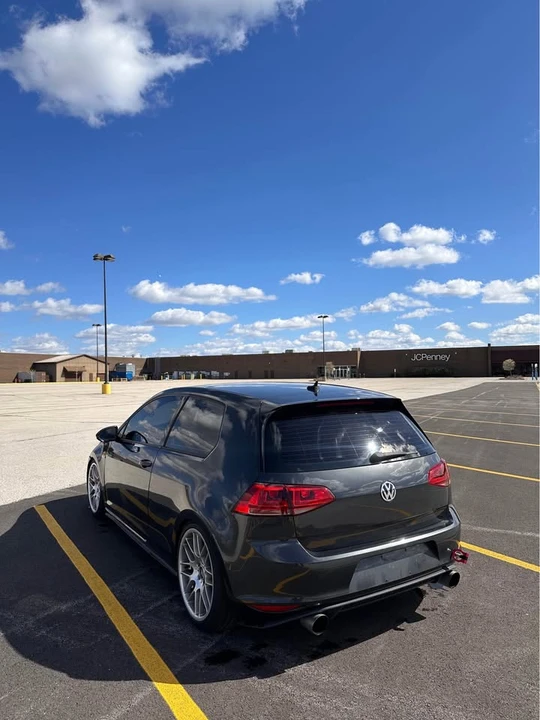 2015 Volkswagen GTI Mk7 - Image 3 of 12