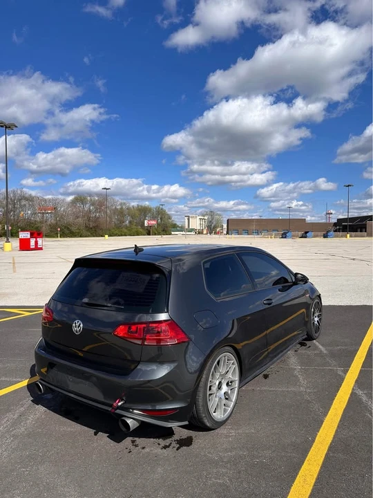 2015 Volkswagen GTI Mk7 - Image 4 of 12