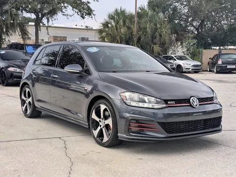 2015 Volkswagen Golf GTI SE Hatchback Coupe 2D
