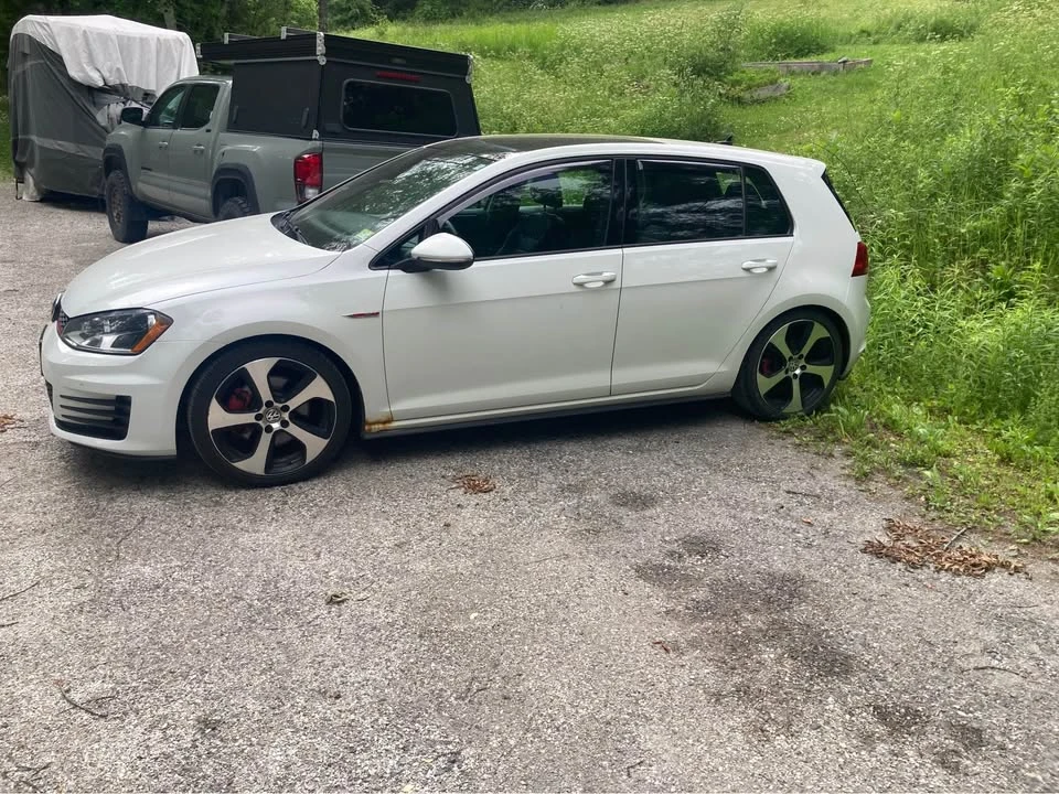 2015 Volkswagen GTI Mk7 - Image 2 of 6