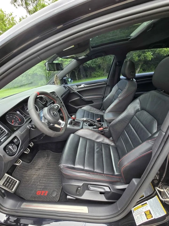 2015 Volkswagen GTI Mk7 - Image 6 of 10