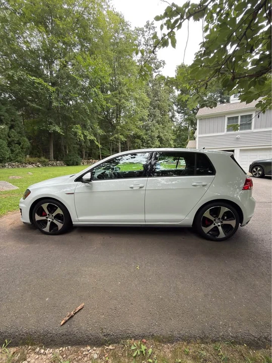 2015 Volkswagen GTI Mk7 - Image 2 of 14