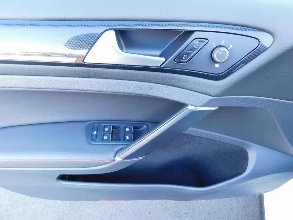 2015 Volkswagen GTI Mk7 - Image 19 of 20