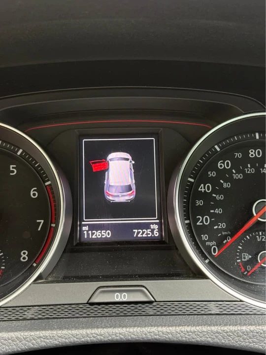 2015 Volkswagen GTI Mk7 - Image 10 of 14