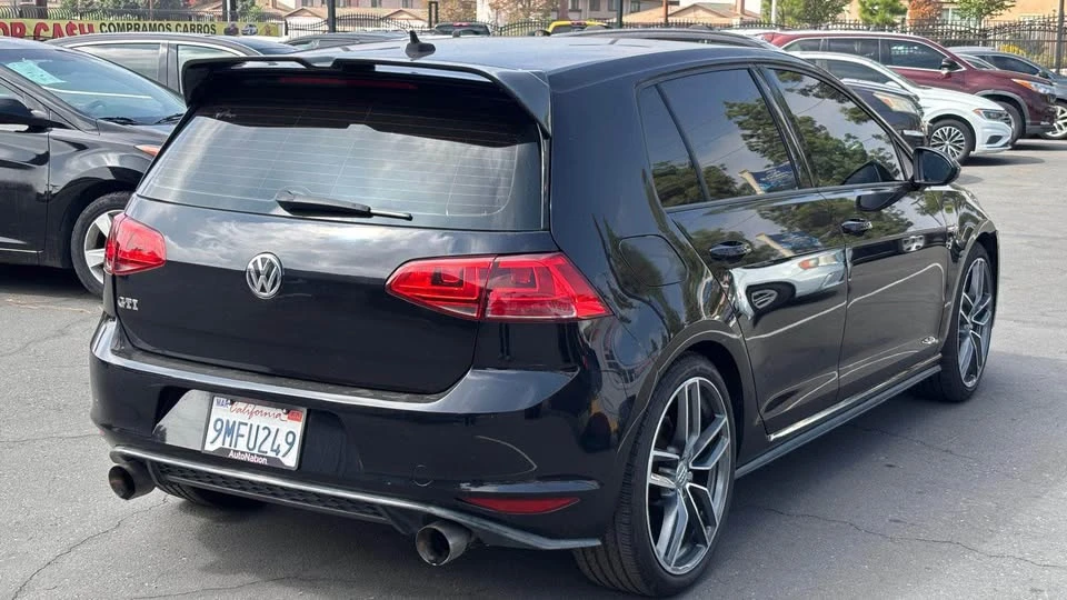 2015 Volkswagen GTI Mk7 - Image 9 of 20