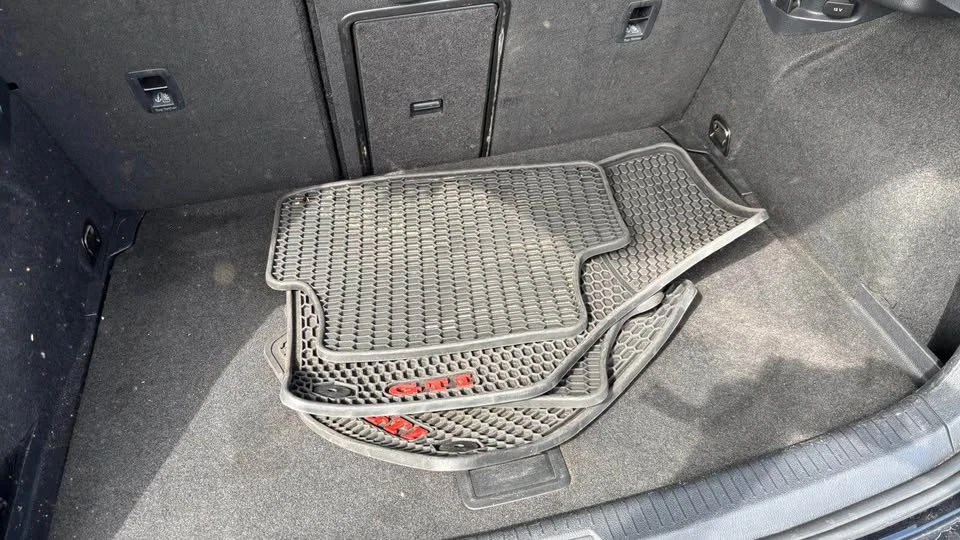 2015 Volkswagen GTI Mk7 - Image 15 of 20