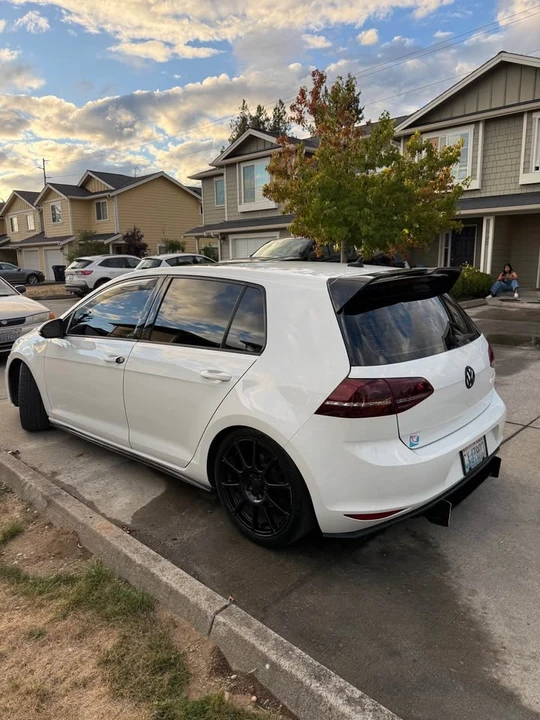 2015 Volkswagen GTI Mk7 - Image 6 of 14