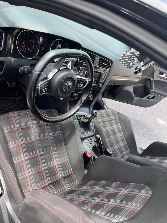 2015 Volkswagen GTI Mk7 - Image 6 of 12