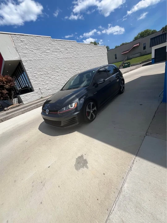 2015 Volkswagen GTI Mk7 - Image 2 of 12
