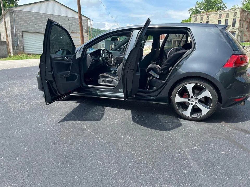 2015 Volkswagen GTI Mk7 - Image 7 of 12