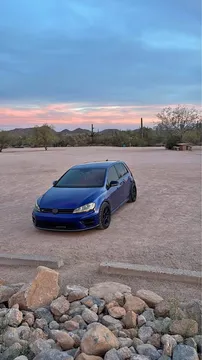2015 Volkswagen Golf R 4Motion Hatchback