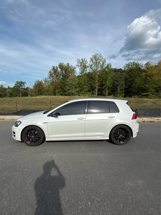 2015 Volkswagen Golf R Mk7 - Image 2 of 8