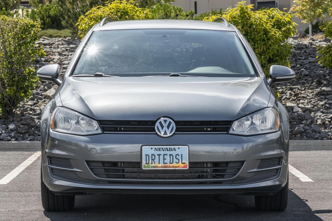 2015 Volkswagen Golf Mk7 - Image 2 of 31