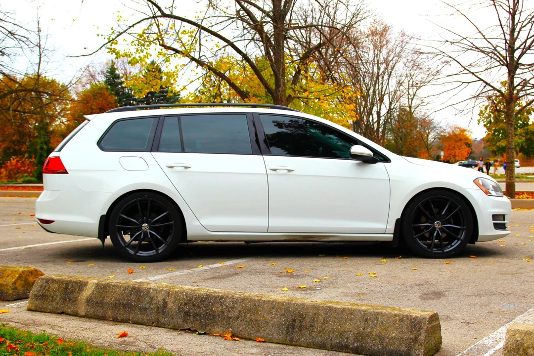 2015 Volkswagen Golf Mk7 - Image 9 of 31