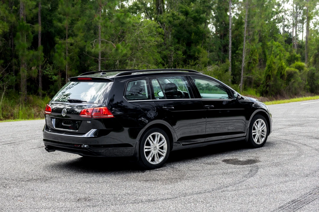 2015 Volkswagen Golf Mk7 - Image 25 of 31
