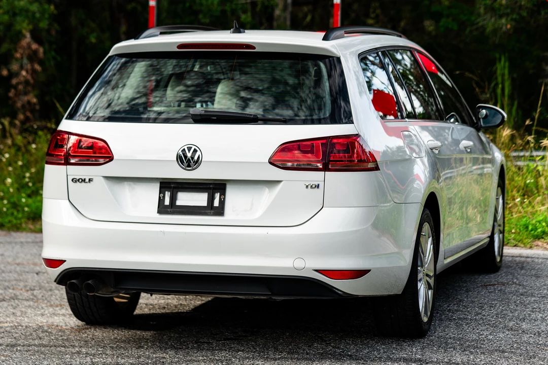 2015 Volkswagen Golf Mk7 - Image 23 of 31