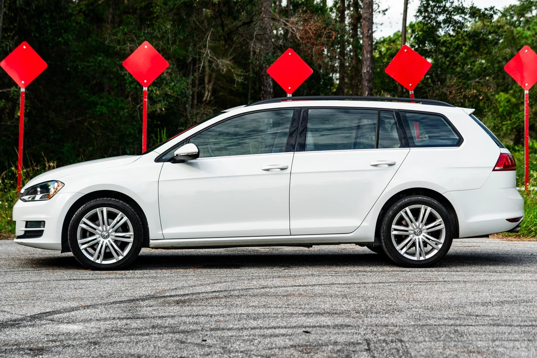 2015 Volkswagen Golf Mk7 - Image 3 of 31