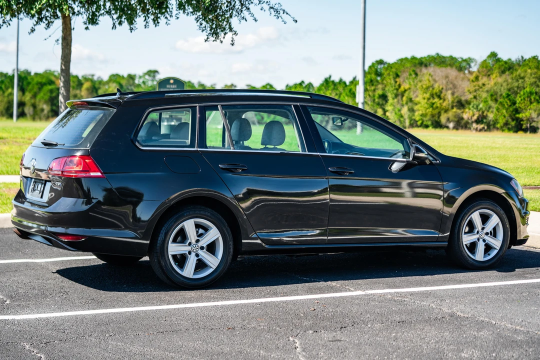 2015 Volkswagen Golf Mk7 - Image 24 of 31