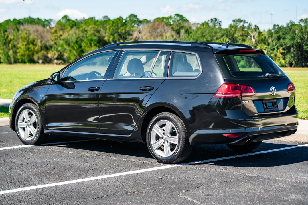 2015 Volkswagen Golf Mk7 - Image 16 of 31