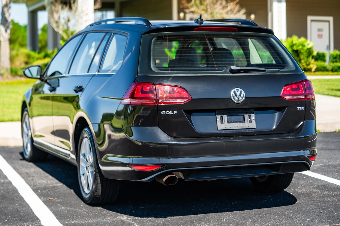 2015 Volkswagen Golf Mk7 - Image 18 of 31