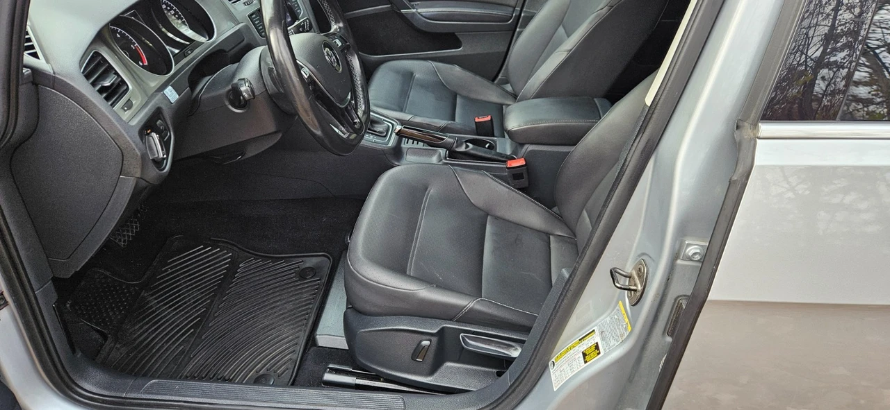 2015 Volkswagen Golf Mk7 - Image 9 of 17