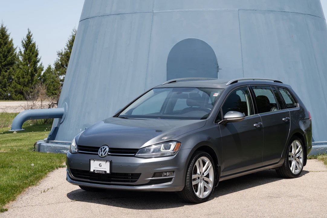 2015 Volkswagen Golf Mk7 - Image 2 of 31
