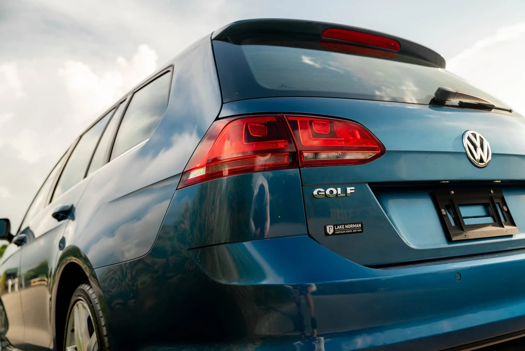 2015 Volkswagen Golf Mk6 - Image 17 of 31