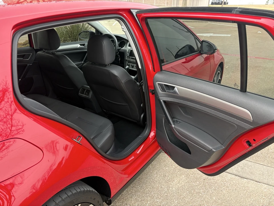 2015 Volkswagen Golf Mk7 - Image 9 of 16