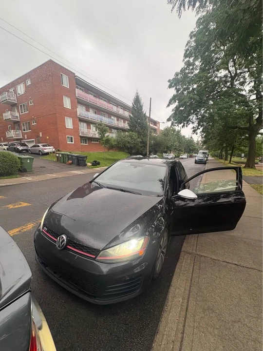 2015 Volkswagen GTI Mk7 - Image 2 of 7