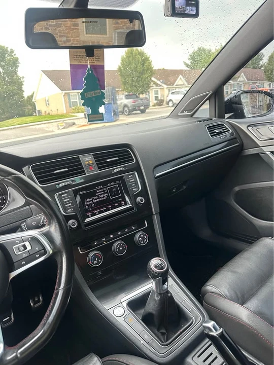 2015 Volkswagen GTI Mk7 - Image 11 of 16