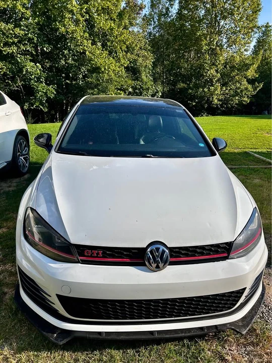 2015 Volkswagen GTI Mk7 - Image 2 of 17
