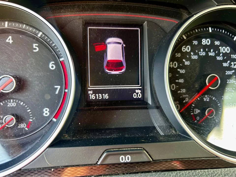 2015 Volkswagen GTI Mk7 - Image 6 of 17