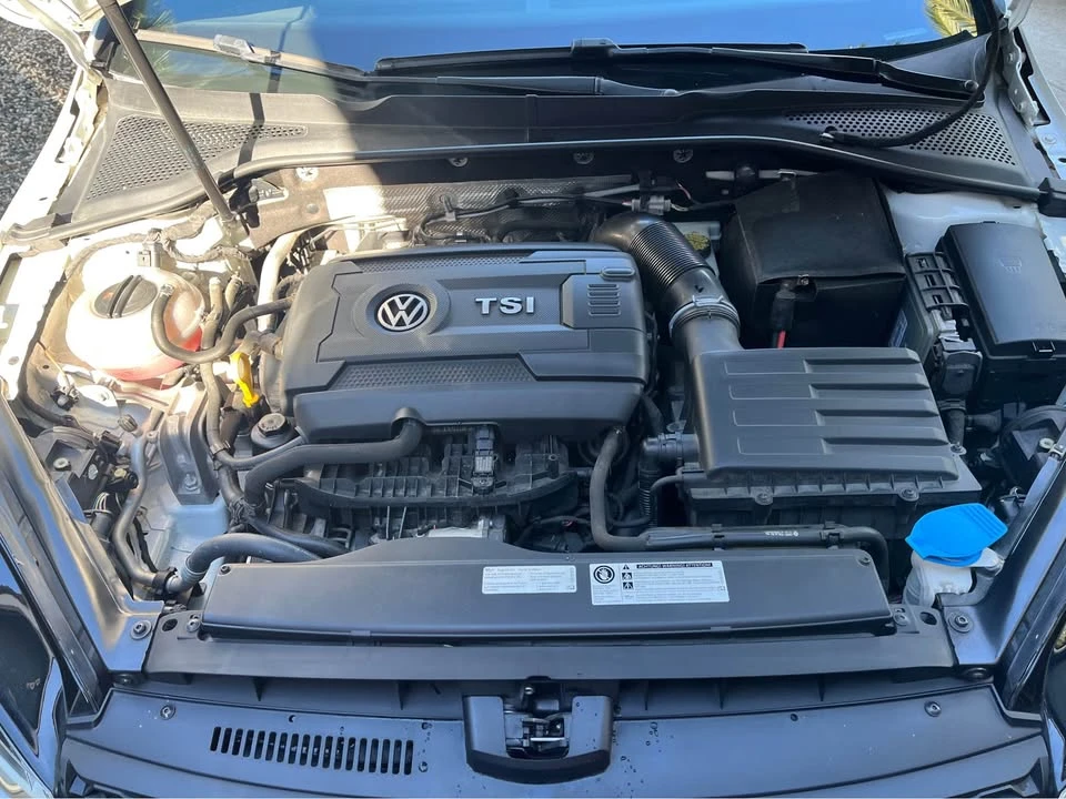 2015 Volkswagen GTI Mk7 - Image 10 of 12