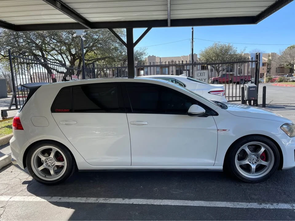 2015 Volkswagen GTI Mk7 - Image 3 of 7
