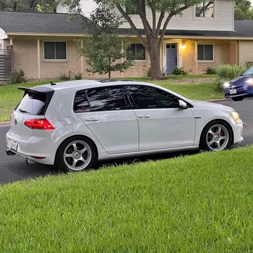 2015 Volkswagen GTI 2.0T Hatchback